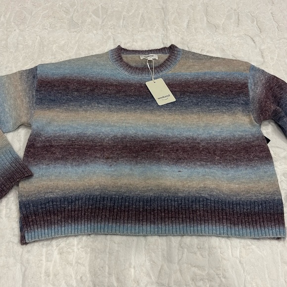 Weekend Ravi  Sweater Size Small . - Picture 3 of 15